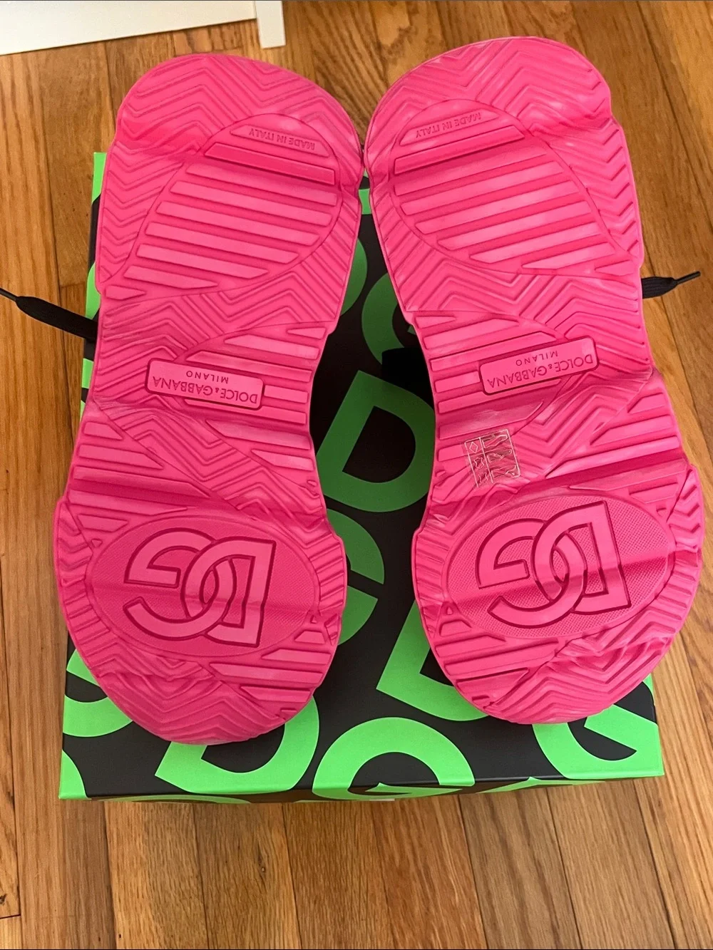 Dolce & Gabbana Daymaster Fucsia Sneakers- NIB